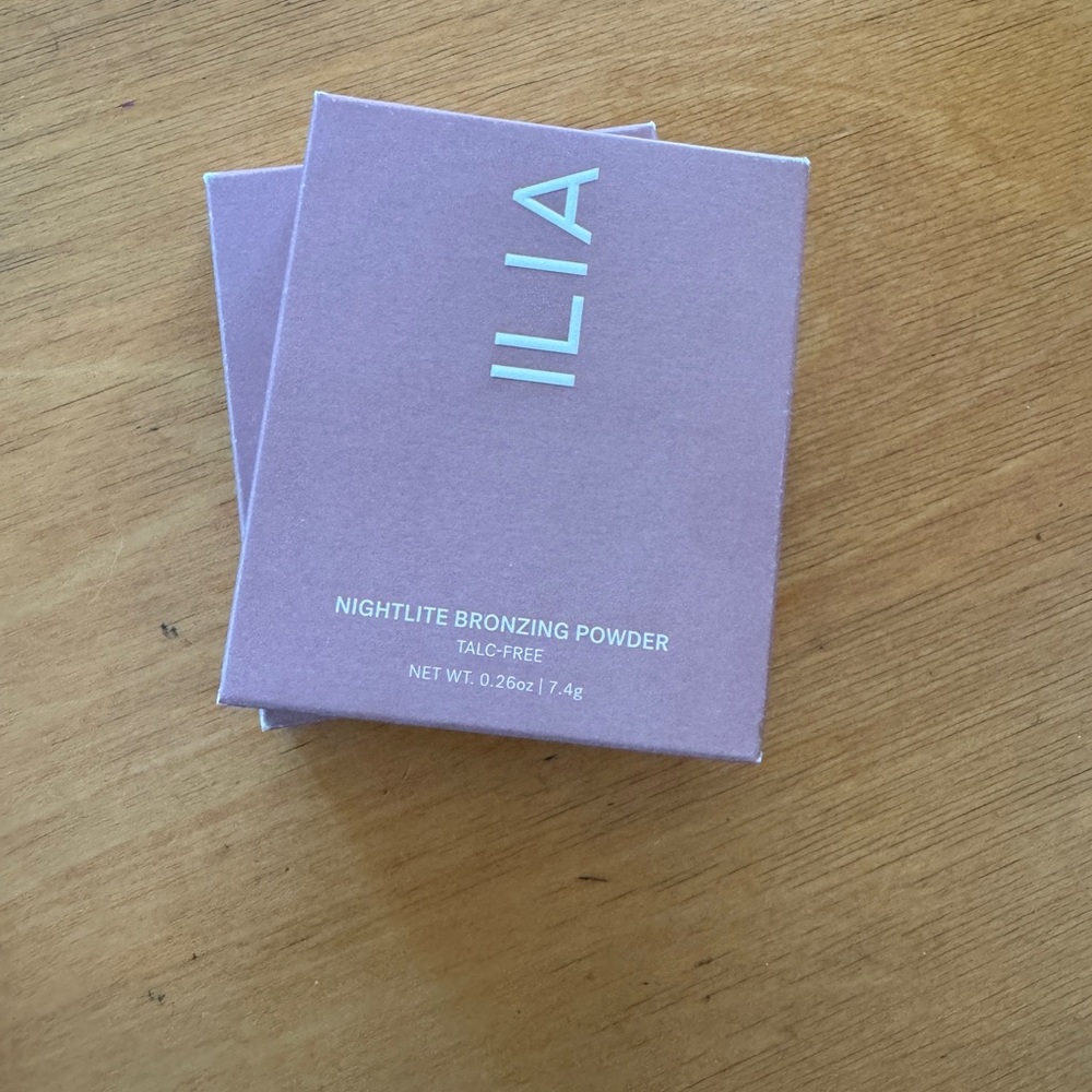 ILIA Nightlite Bronzing Powder - Drawn In - BNWT